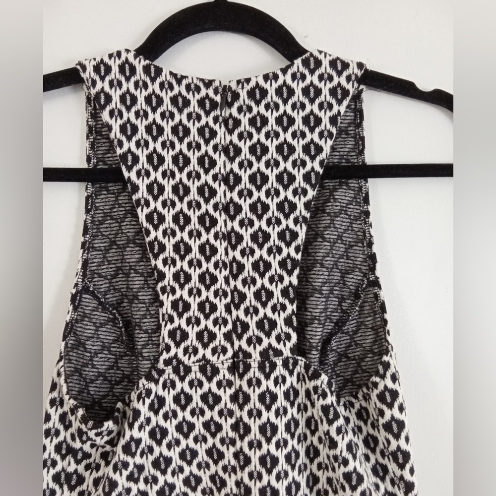 ✨ AQUA by Bloomingdales knit fit & flare dress NWOT - Picture 3 of 6